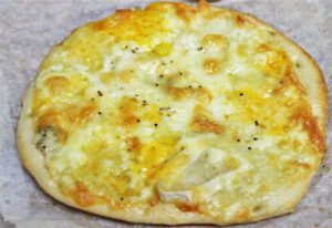 クアトロフォルマッジ風ピザベーグル