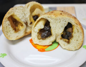 アップル&レーズンベーグル 断面