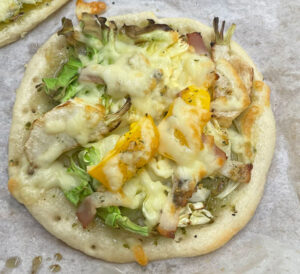 焼き野菜のアンチョビソースピザベーグル