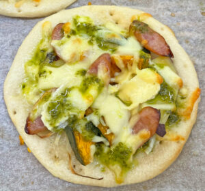 サツマイモとカボチャとカマンベールチーズのピザベーグル